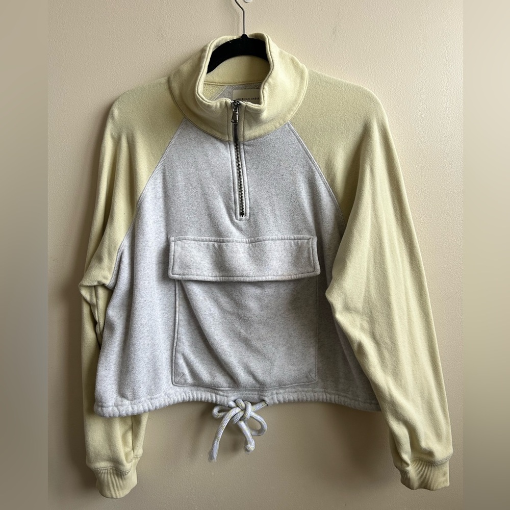 American Eagle Women’s Cropped Pullover 1/4 Zip Sweatshirt L